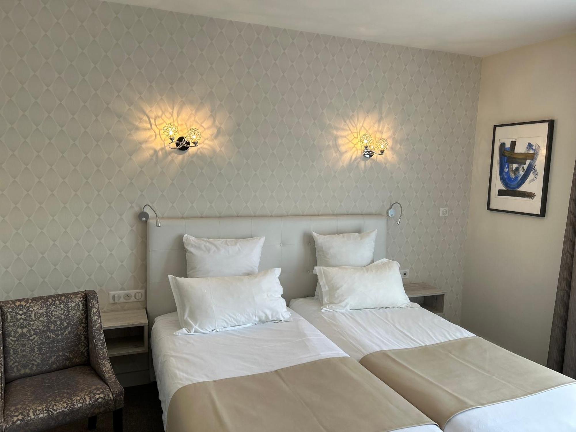 Cit'Hotel L'Etape Saint-Flour  Exterior foto